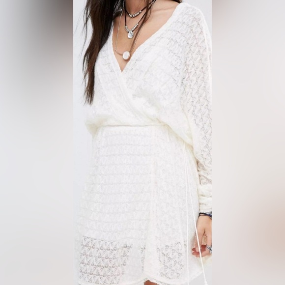 Free People Snug Bug Faux Wrap Mini Sweater Dress Cream Lace Tassel Boho - Picture 2 of 10